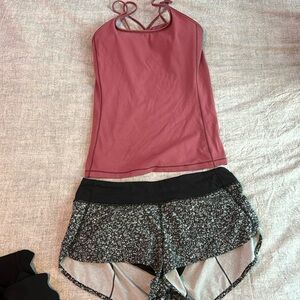 Size 8 - Lululemon Outfit